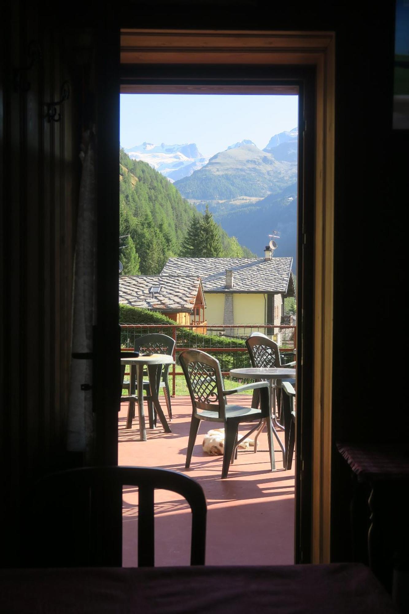 Le Vieux Rascard Chambres D'Hotes Champoluc Dış mekan fotoğraf